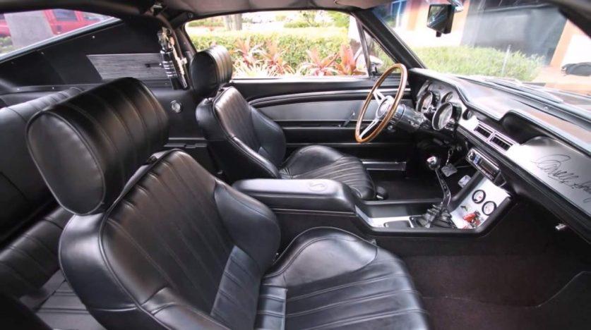 Салон Ford Mustang Shelby gt500 eleanor 1967